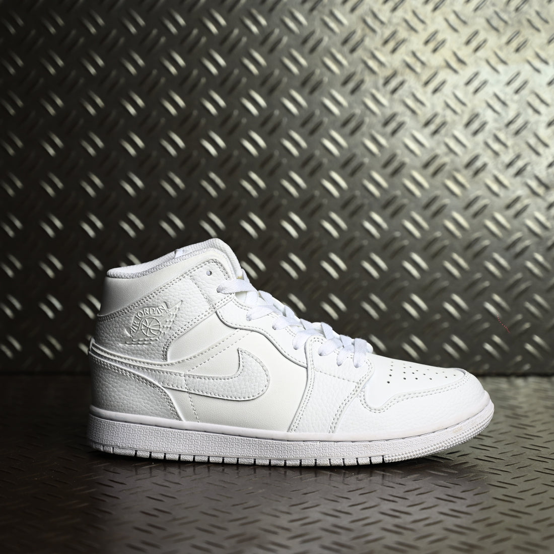 Nike Air Jordan 1 All White