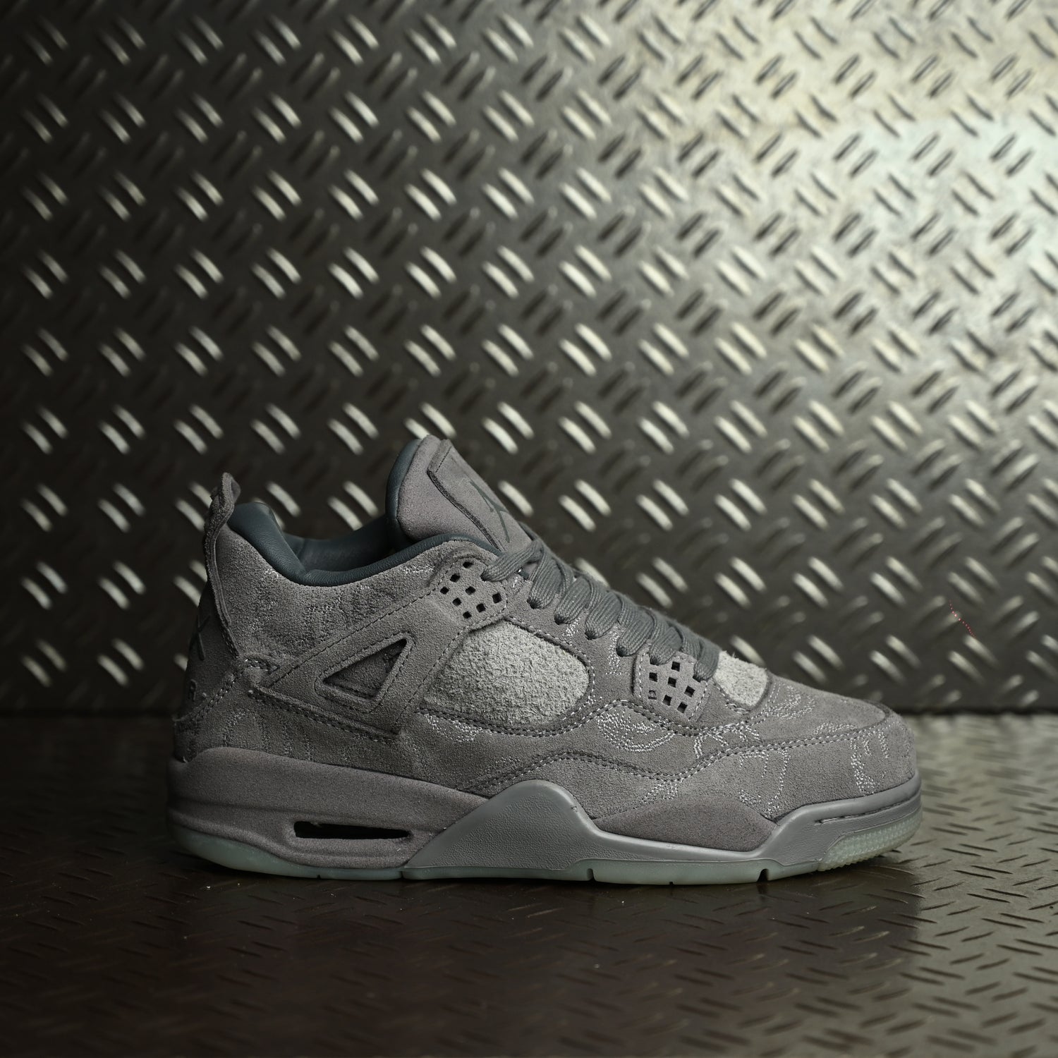 Air Jordan 4 Retro Grey