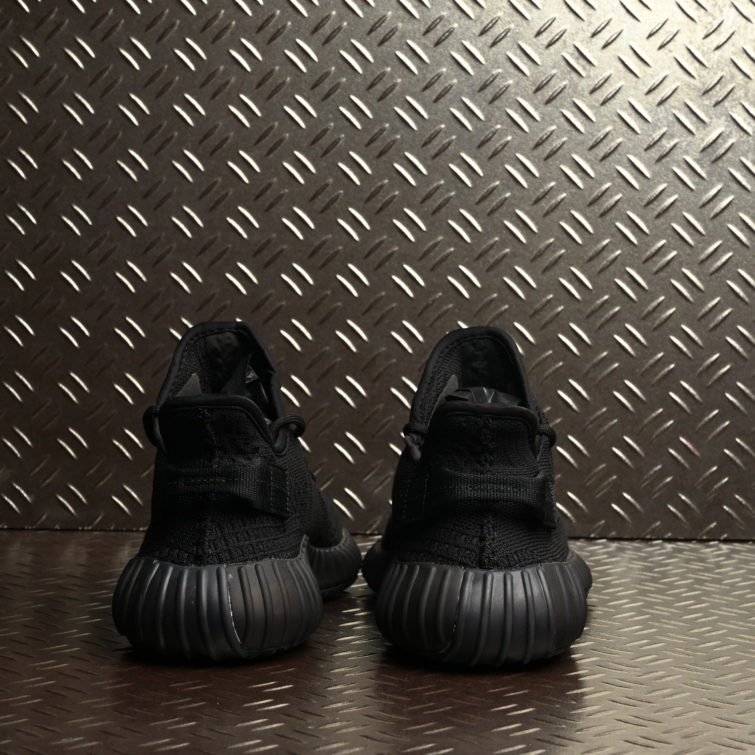 Adidas Yeezy Boost 350 Black