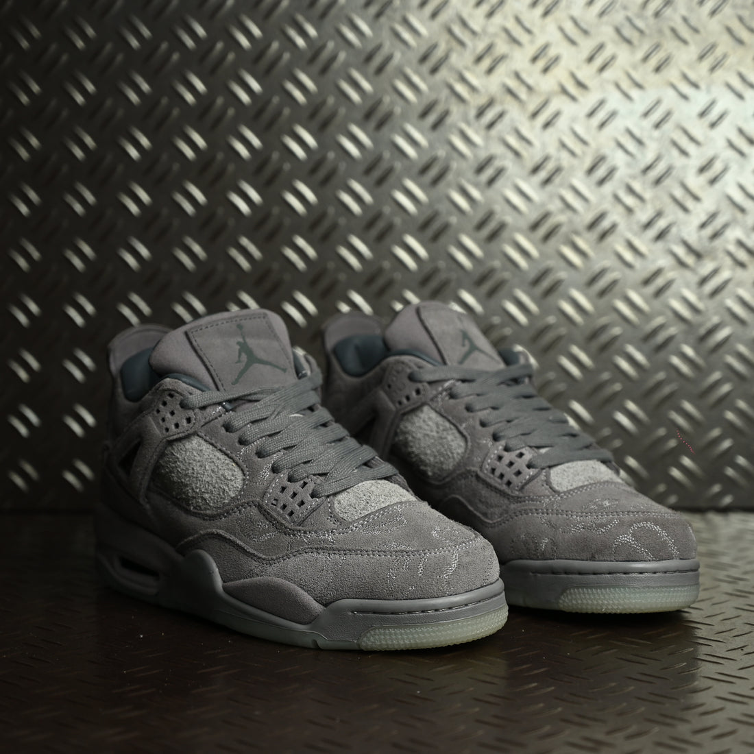 Air Jordan 4 Kaws