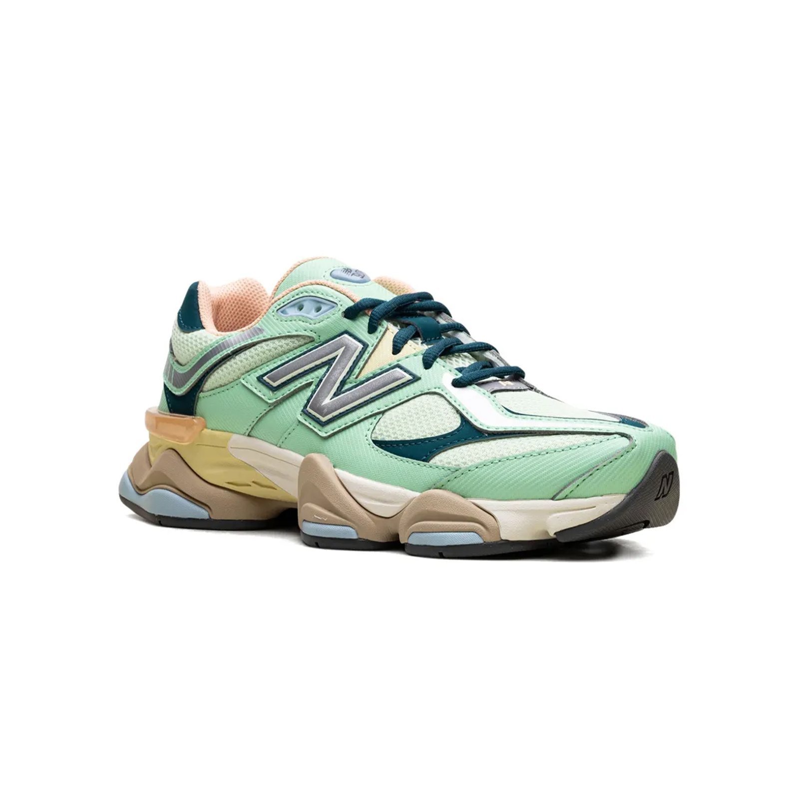 New Balance 9060 Sweetgrass Deep Ocean