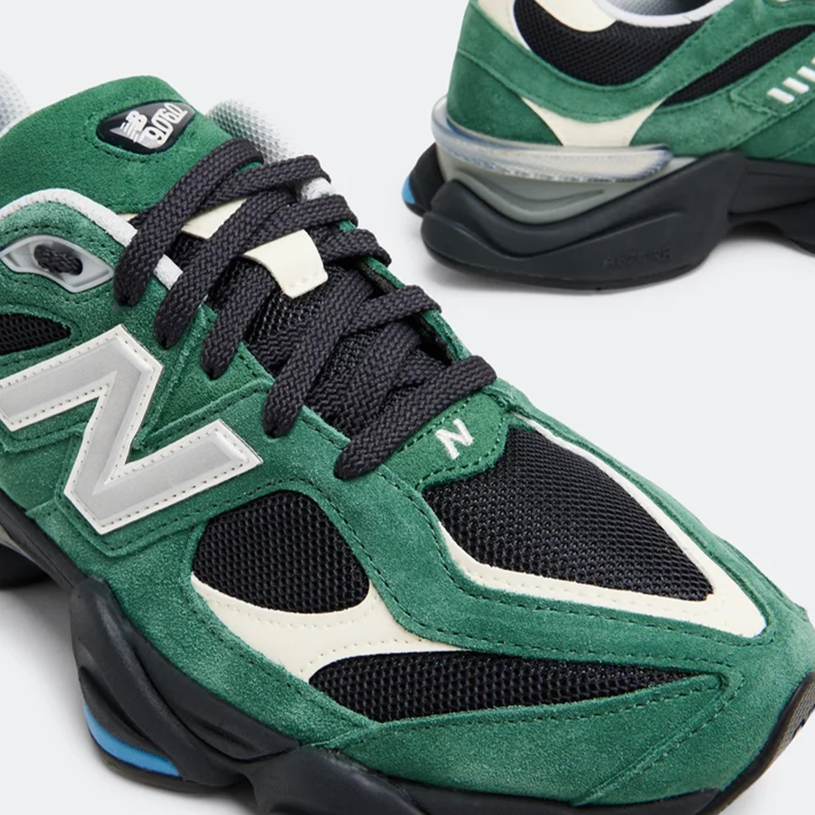 New Balance 9060 Team Forest Green