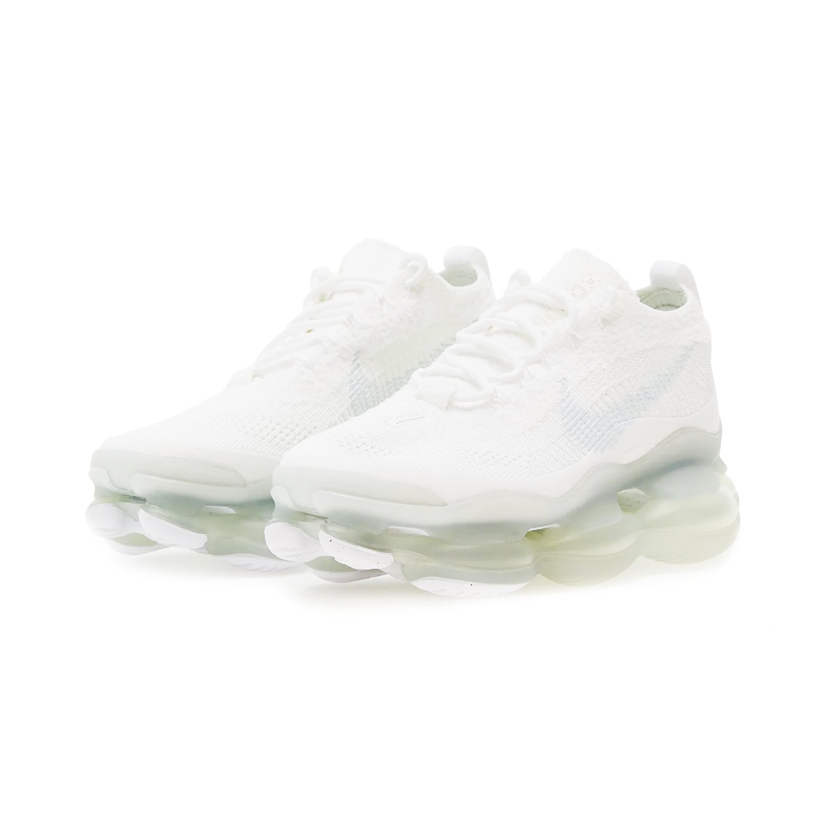 Nike Air Max Scorpion Flyknit White